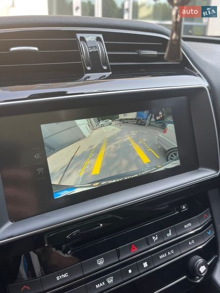 Позашляховик / Кросовер Jaguar F-Pace 2016 в Львові