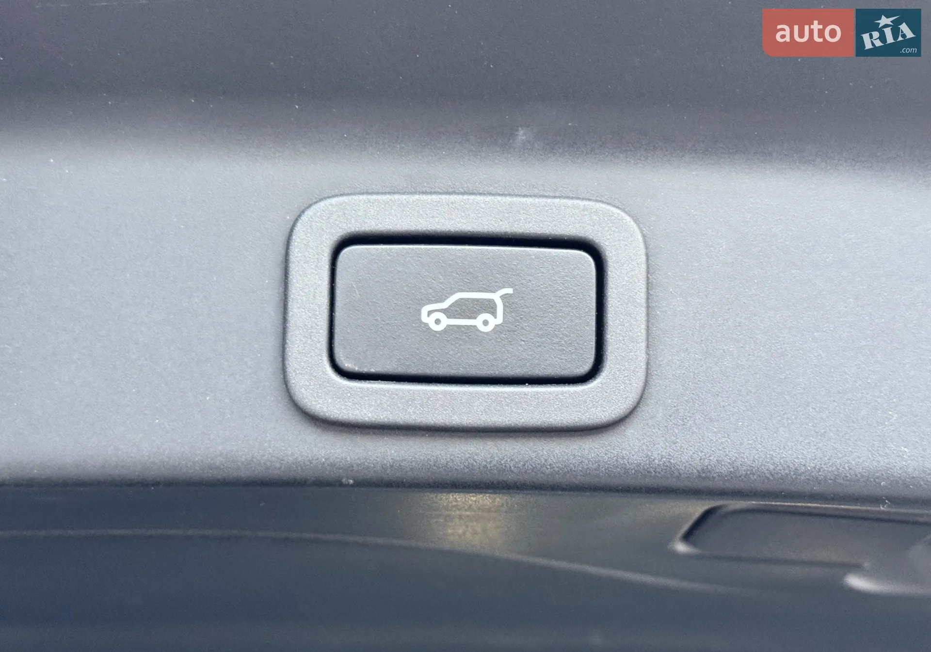2016 Jaguar F-Pace - мініатюра 61