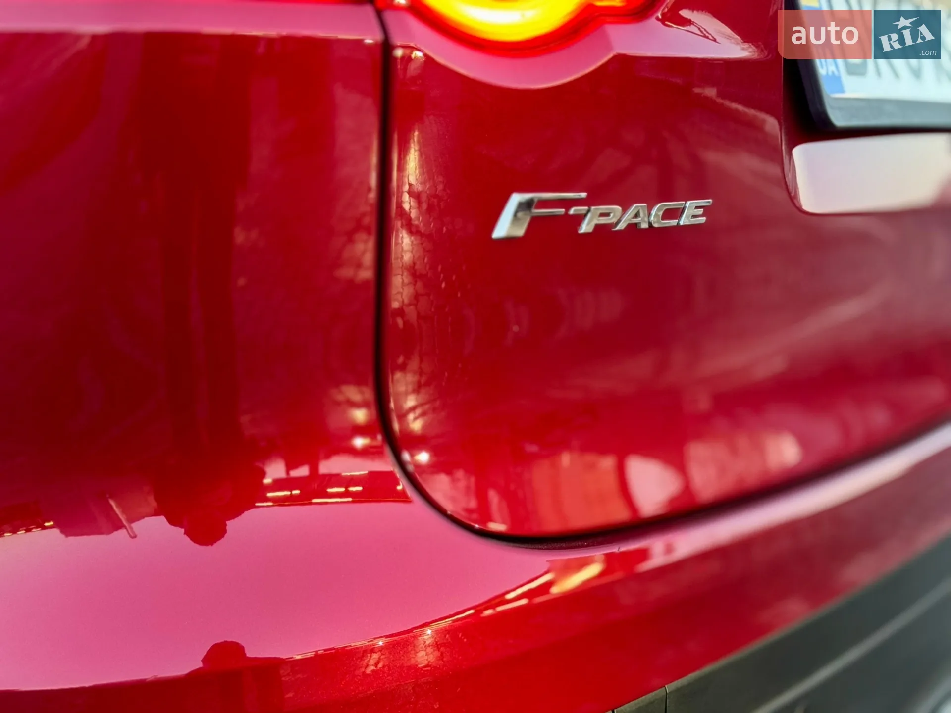 2016 Jaguar F-Pace - мініатюра 14