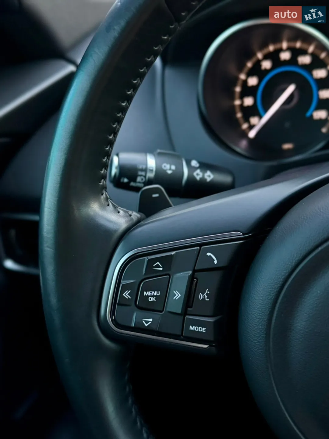 2016 Jaguar F-Pace - мініатюра 27