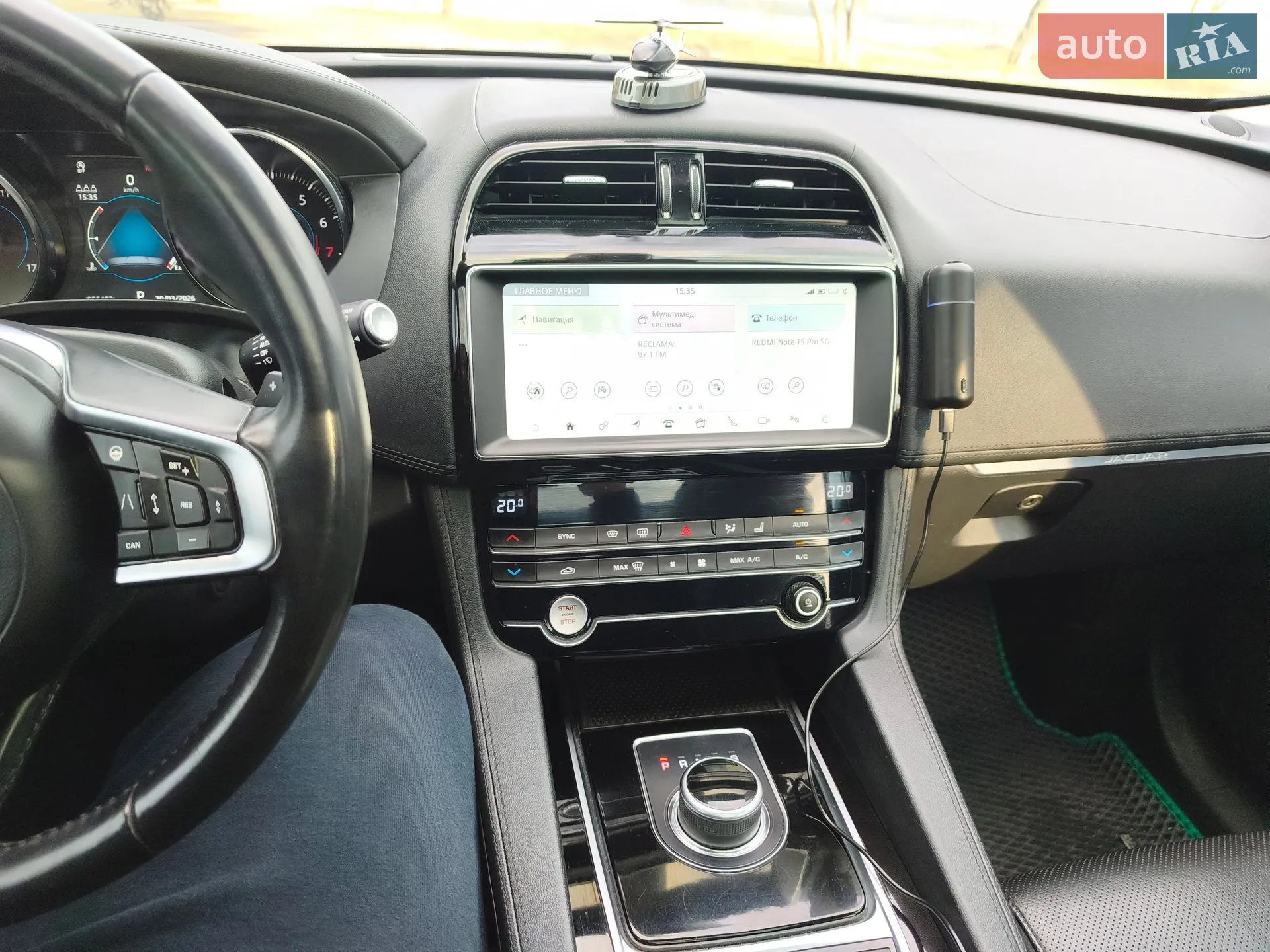 2019 Jaguar F-Pace - мініатюра 23