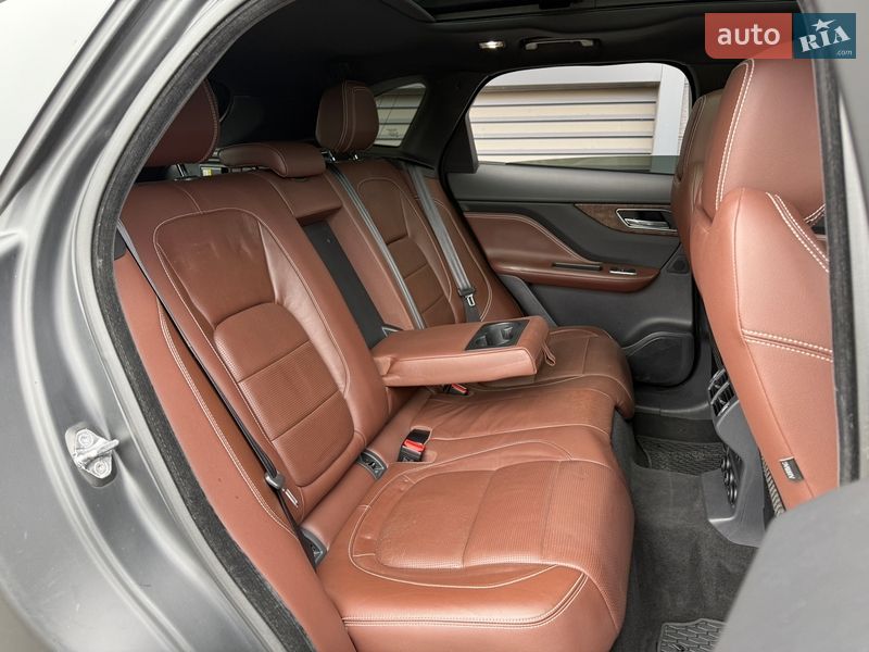 Внедорожник / Кроссовер Jaguar F-Pace 2018 в Киеве фото 15 Внедорожник / Кроссовер Jaguar F-Pace 2018 в Киеве