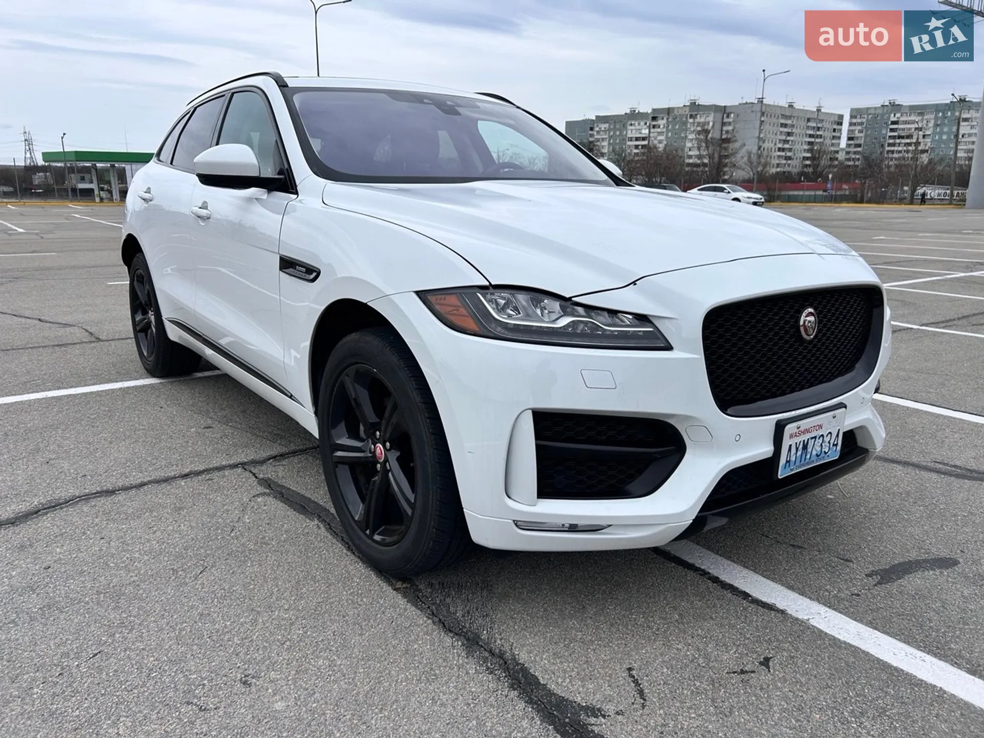 2017 Jaguar F-Pace - мініатюра 4