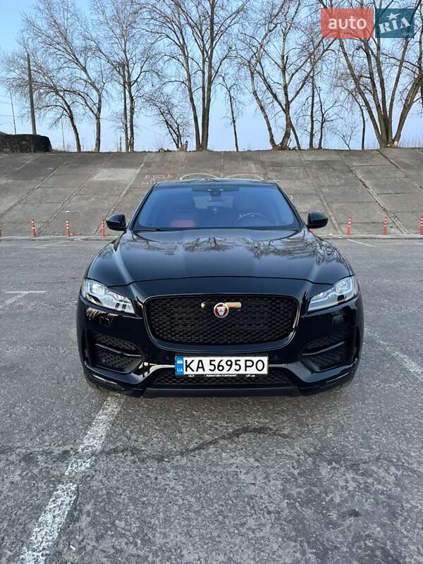 Внедорожник / Кроссовер Jaguar F-Pace 2019 в Киеве