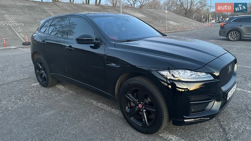 Внедорожник / Кроссовер Jaguar F-Pace 2019 в Киеве