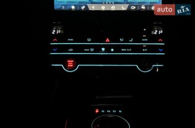 Внедорожник / Кроссовер Jaguar F-Pace 2019 в Киеве