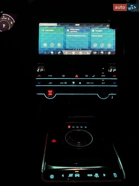 Внедорожник / Кроссовер Jaguar F-Pace 2019 в Киеве