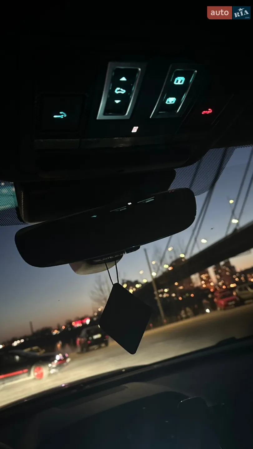 2019 Jaguar F-Pace - мініатюра 32
