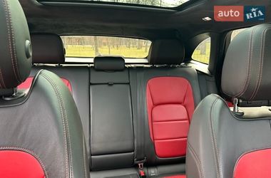 Внедорожник / Кроссовер Jaguar F-Pace 2019 в Киеве