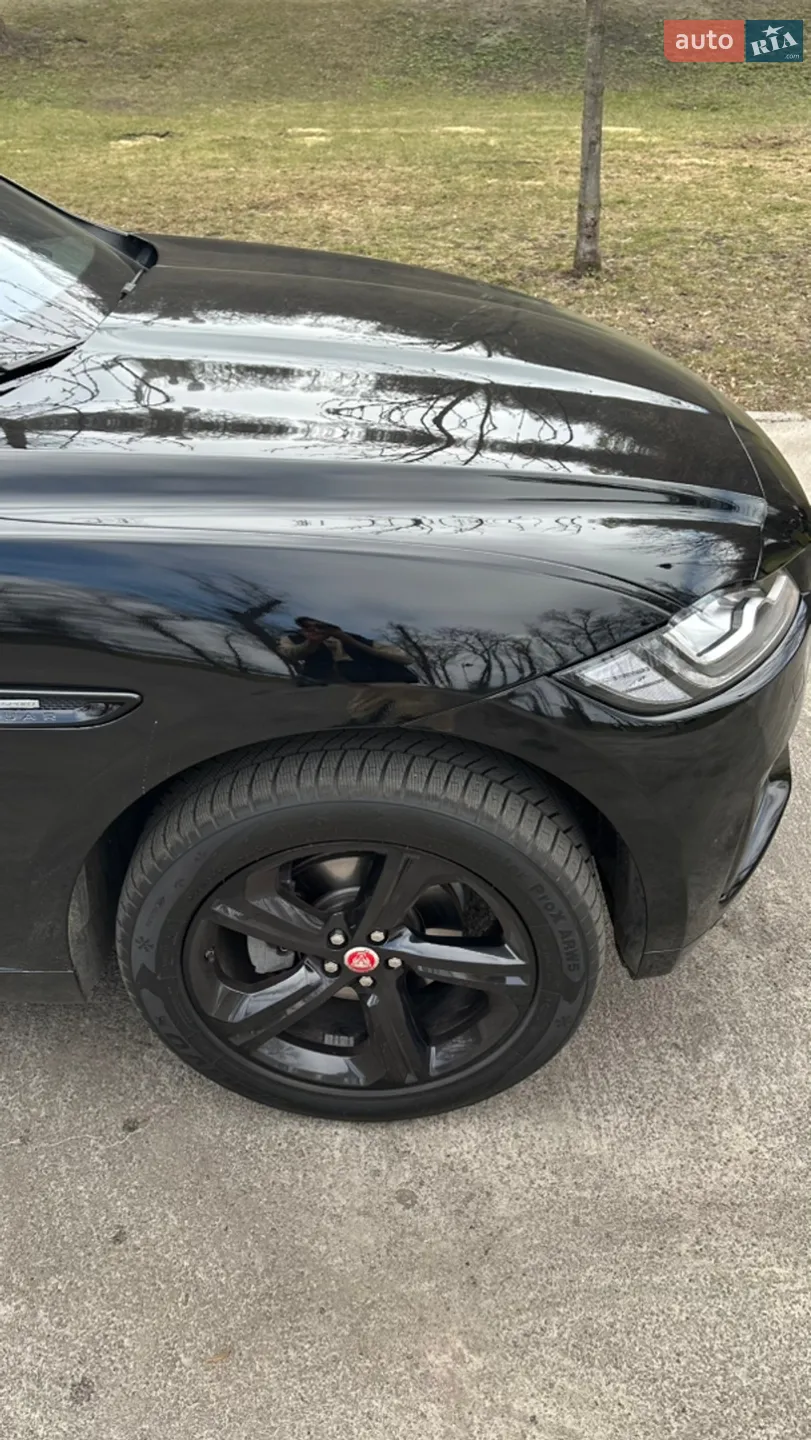 2019 Jaguar F-Pace - мініатюра 14