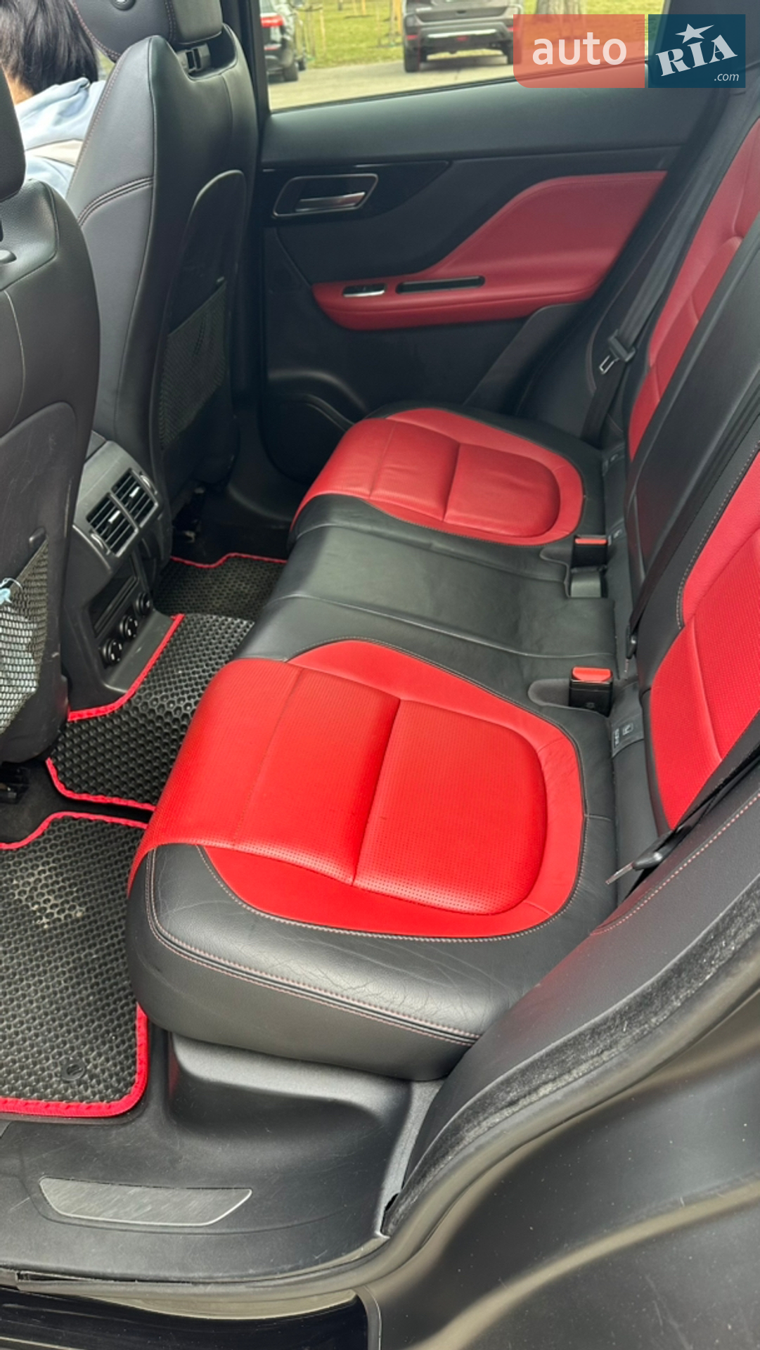 2019 Jaguar F-Pace - мініатюра 48