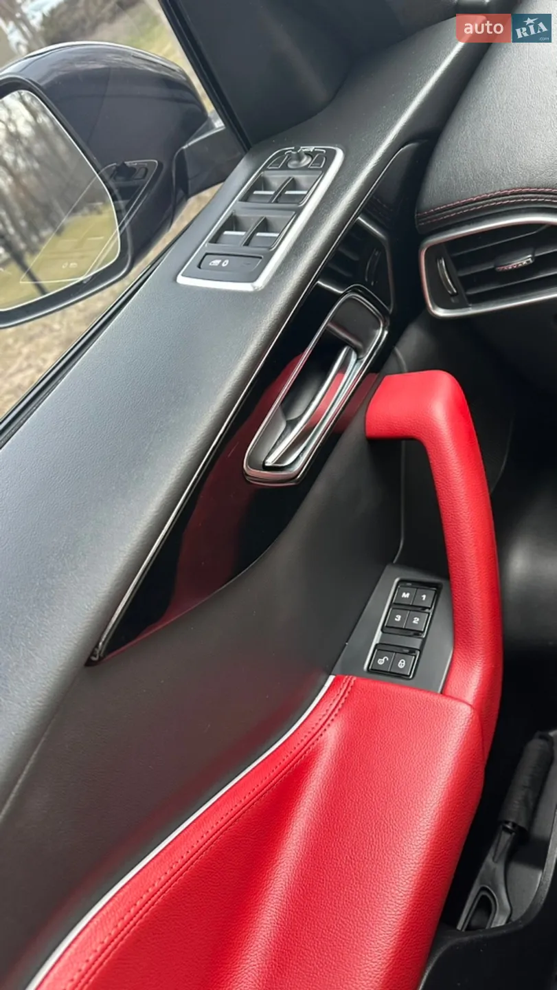 2019 Jaguar F-Pace - мініатюра 52