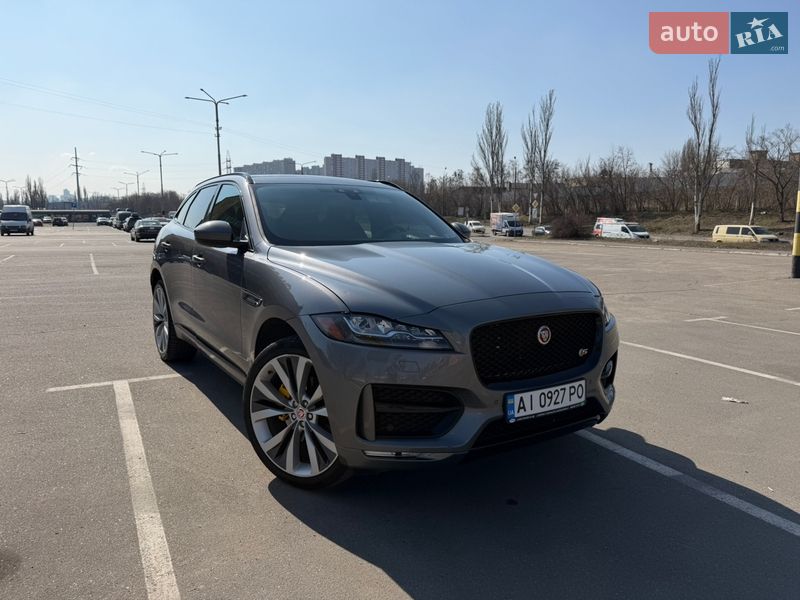 Jaguar F-Pace 2016