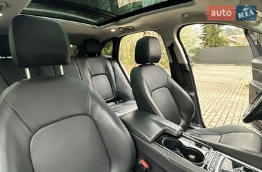 Внедорожник / Кроссовер Jaguar F-Pace 2016 в Хусте