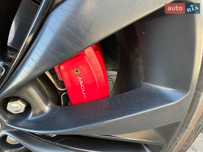 Внедорожник / Кроссовер Jaguar F-Pace 2016 в Кривом Роге фото 33 Внедорожник / Кроссовер Jaguar F-Pace 2016 в Кривом Роге
