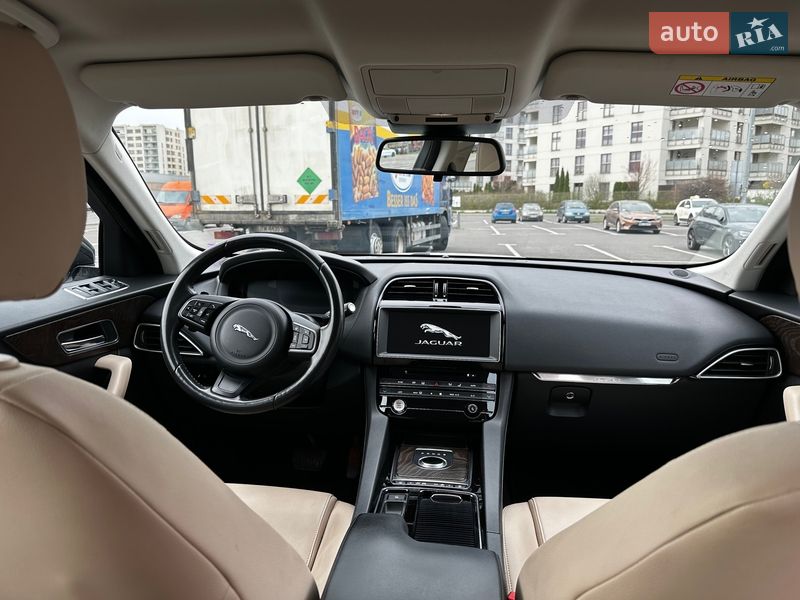 Позашляховик / Кросовер Jaguar F-Pace 2018 в Харкові