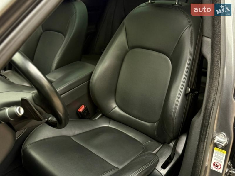 Позашляховик / Кросовер Jaguar F-Pace 2016 в Києві фото 23 Позашляховик / Кросовер Jaguar F-Pace 2016 в Києві