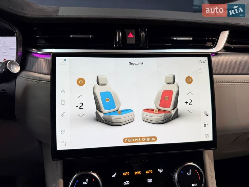 Позашляховик / Кросовер Jaguar F-Pace 2022 в Чернігові фото 30 Позашляховик / Кросовер Jaguar F-Pace 2022 в Чернігові