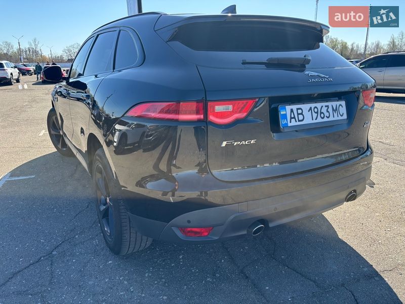 Позашляховик / Кросовер Jaguar F-Pace 2019 в Києві