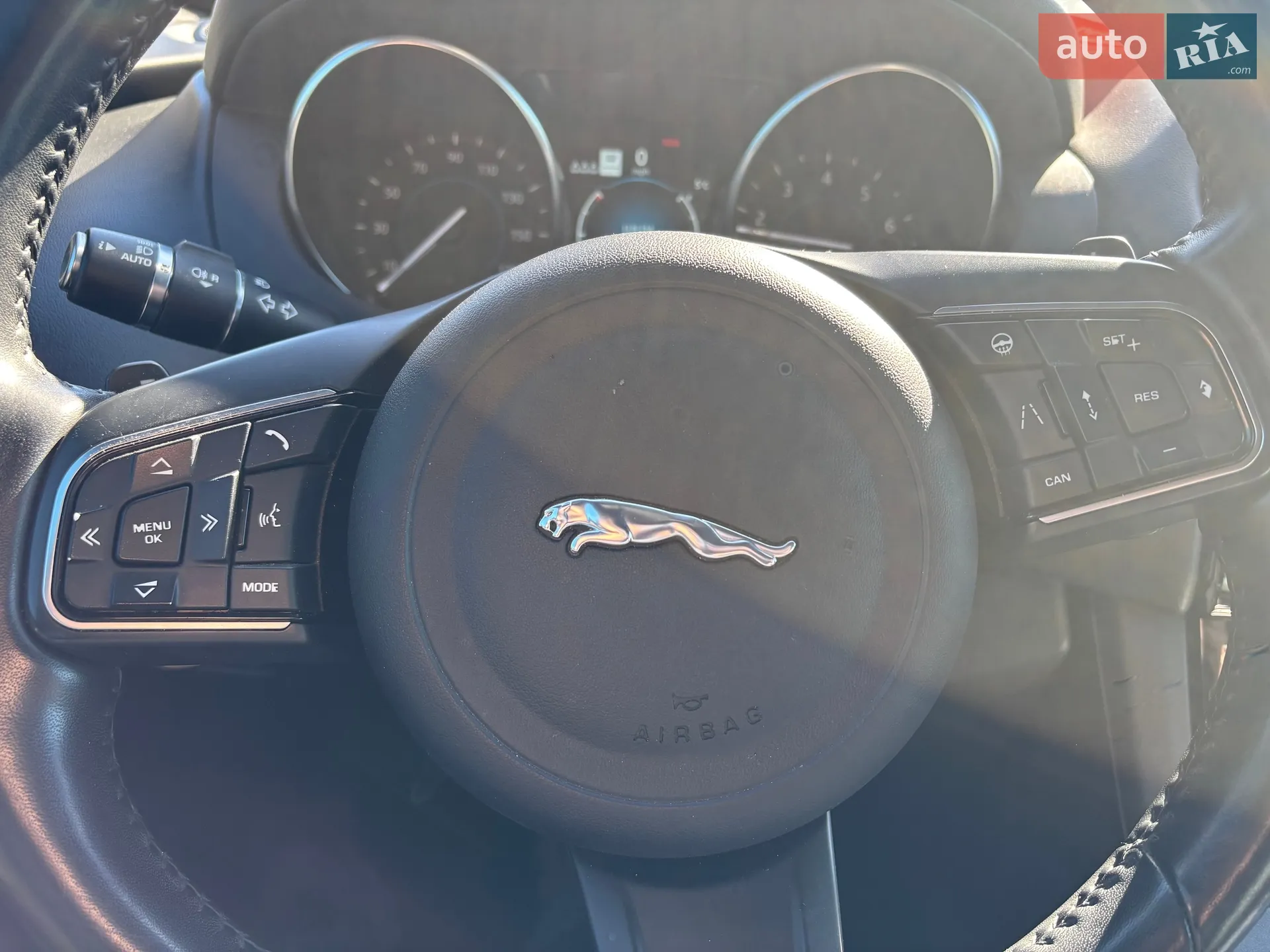 2019 Jaguar F-Pace - мініатюра 9