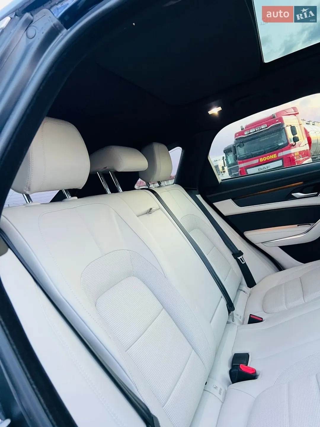 2023 Jaguar F-Pace - мініатюра 32