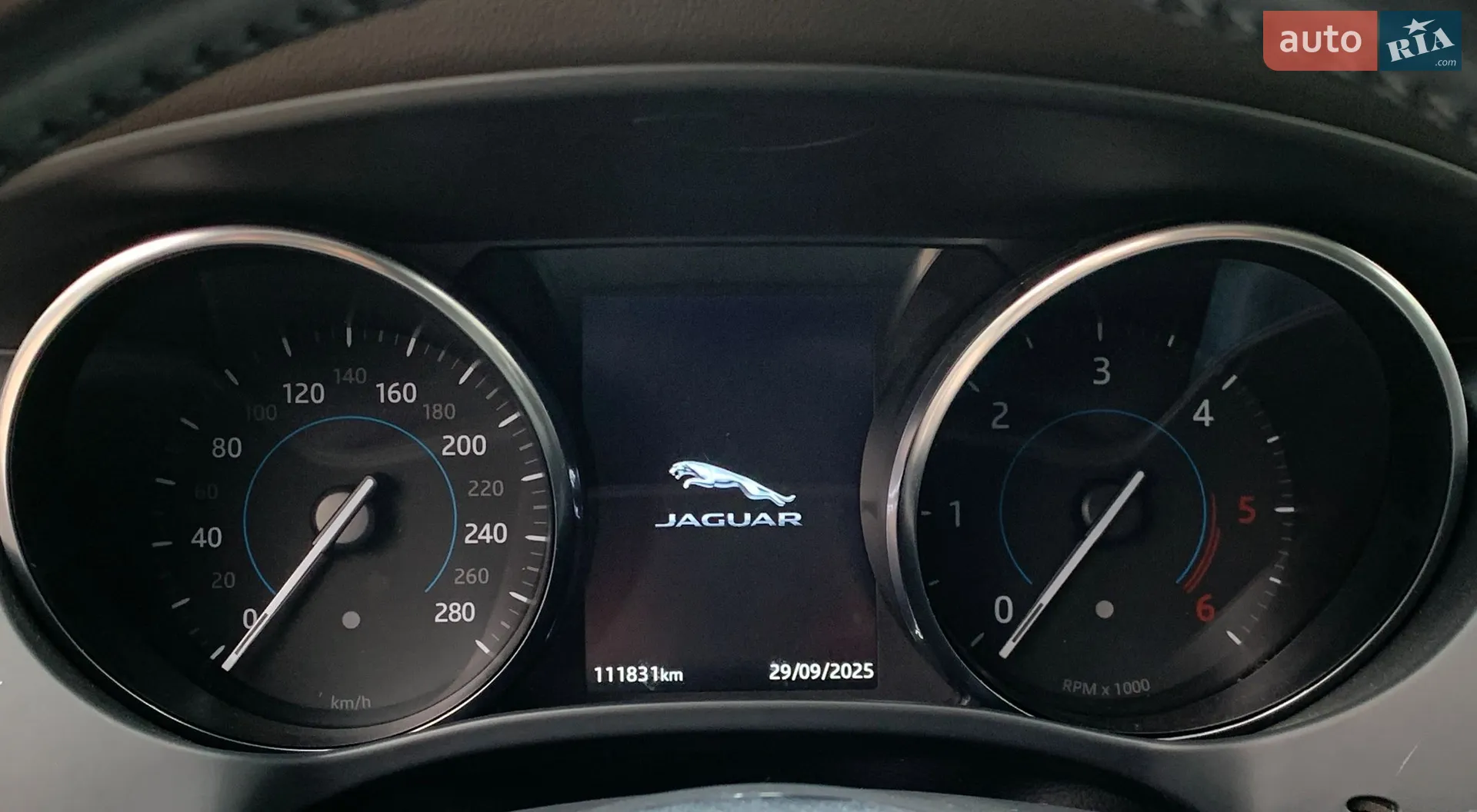 2018 Jaguar F-Pace - мініатюра 21