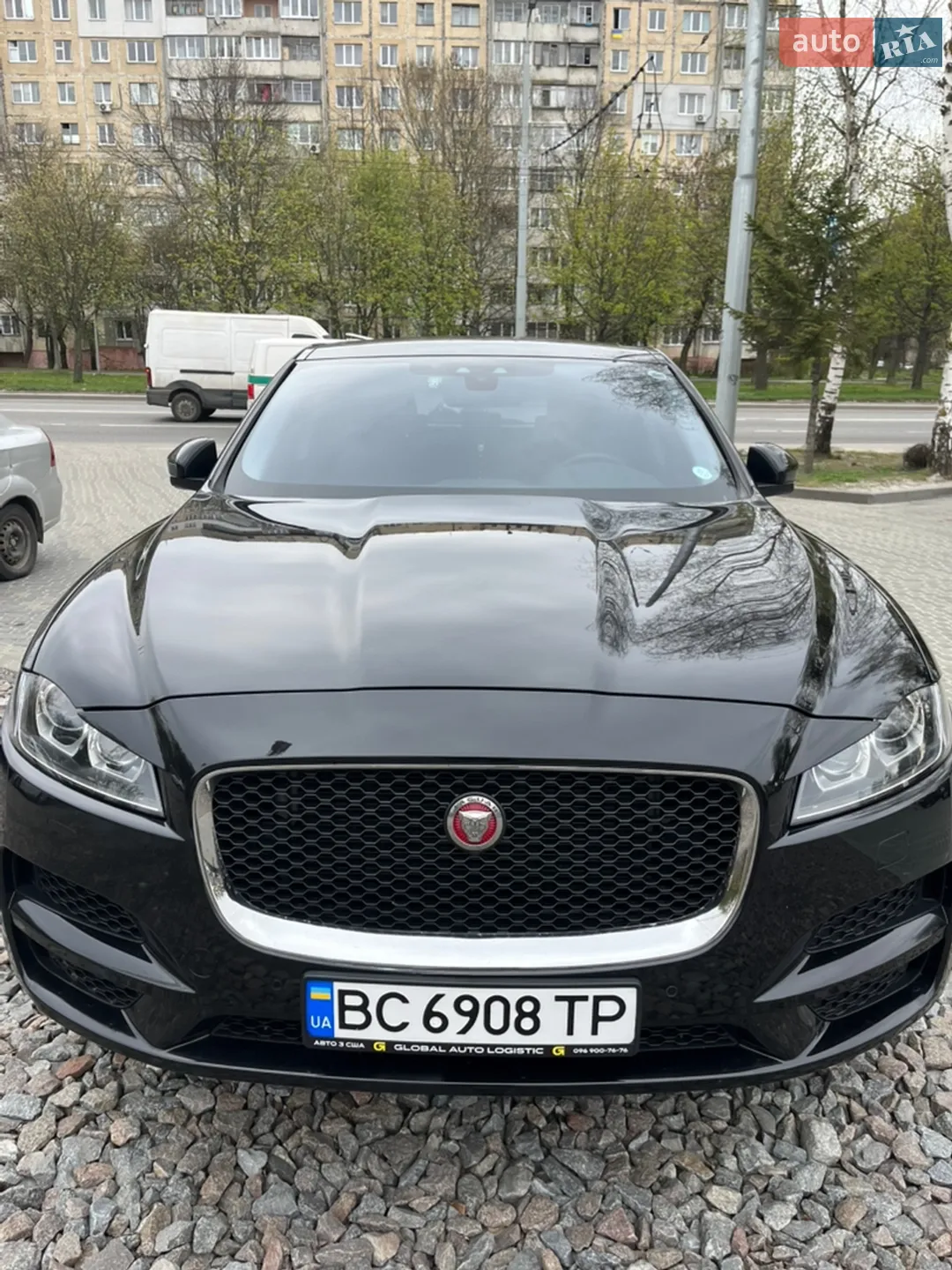 2016 Jaguar F-Pace - мініатюра 10