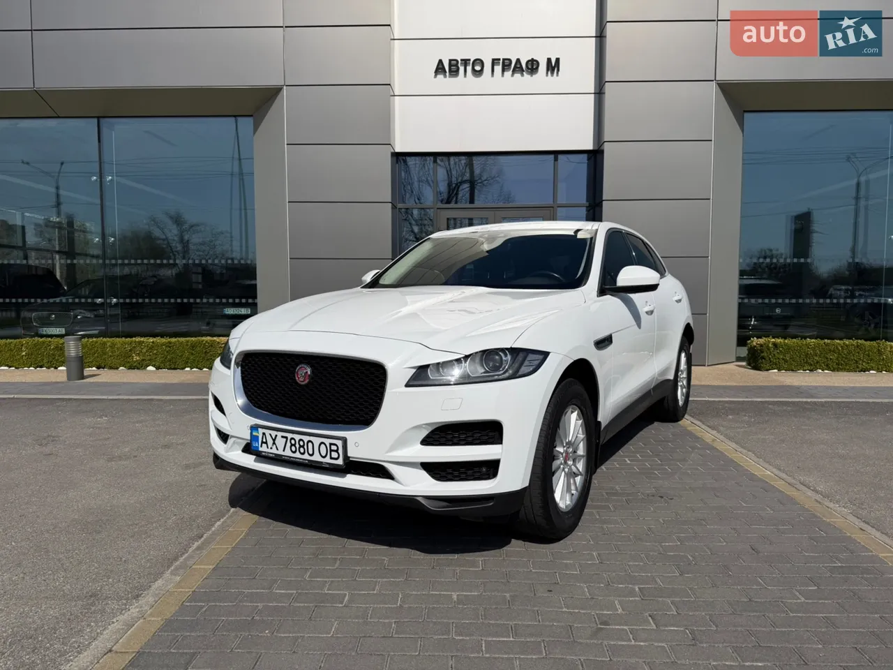 2017 Jaguar F-Pace - мініатюра 33
