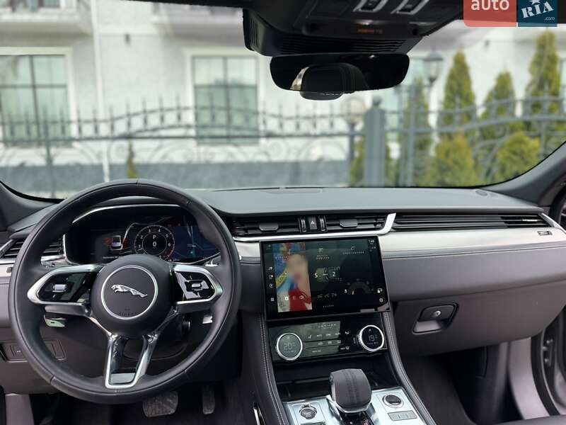 Внедорожник / Кроссовер Jaguar F-Pace 2024 в Киеве