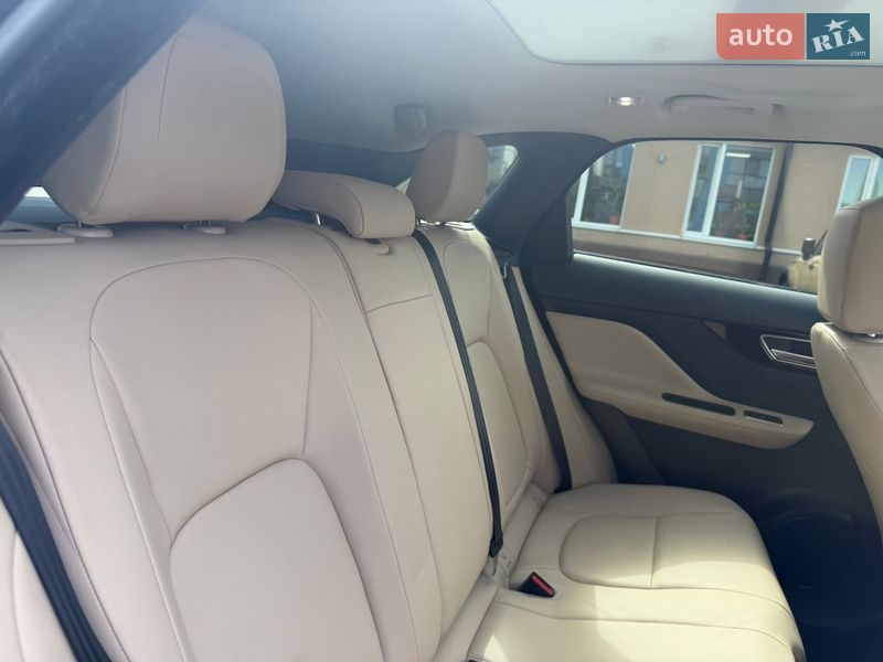 Внедорожник / Кроссовер Jaguar F-Pace 2016 в Днепре