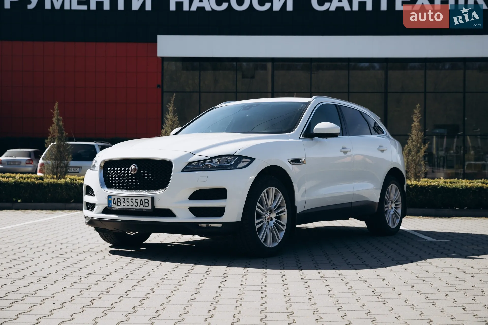 2016 Jaguar F-Pace - мініатюра 13