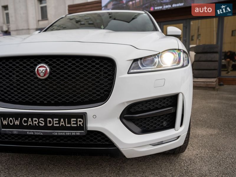 Внедорожник / Кроссовер Jaguar F-Pace 2017 в Киеве