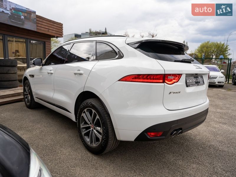 Внедорожник / Кроссовер Jaguar F-Pace 2017 в Киеве
