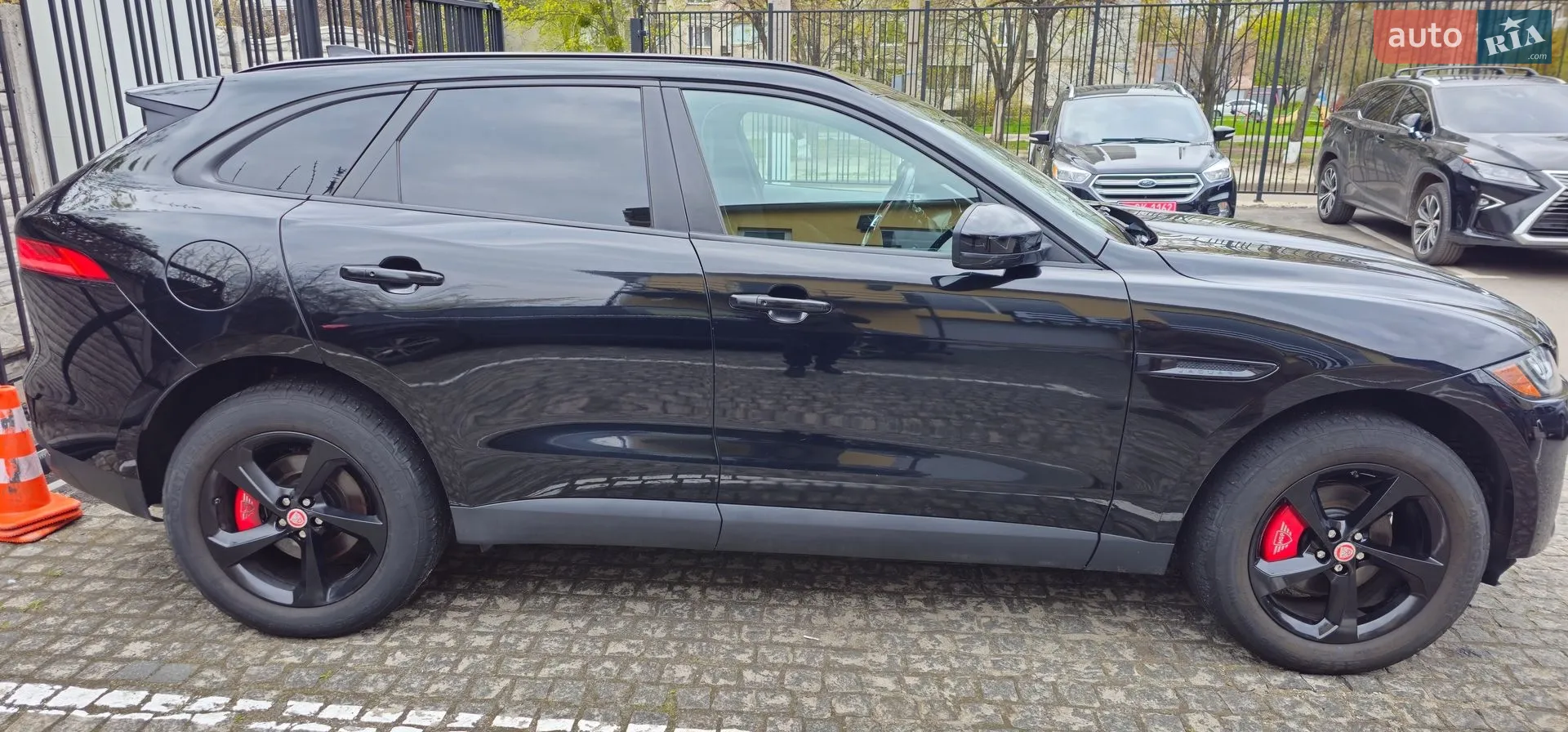 2018 Jaguar F-Pace - мініатюра 5