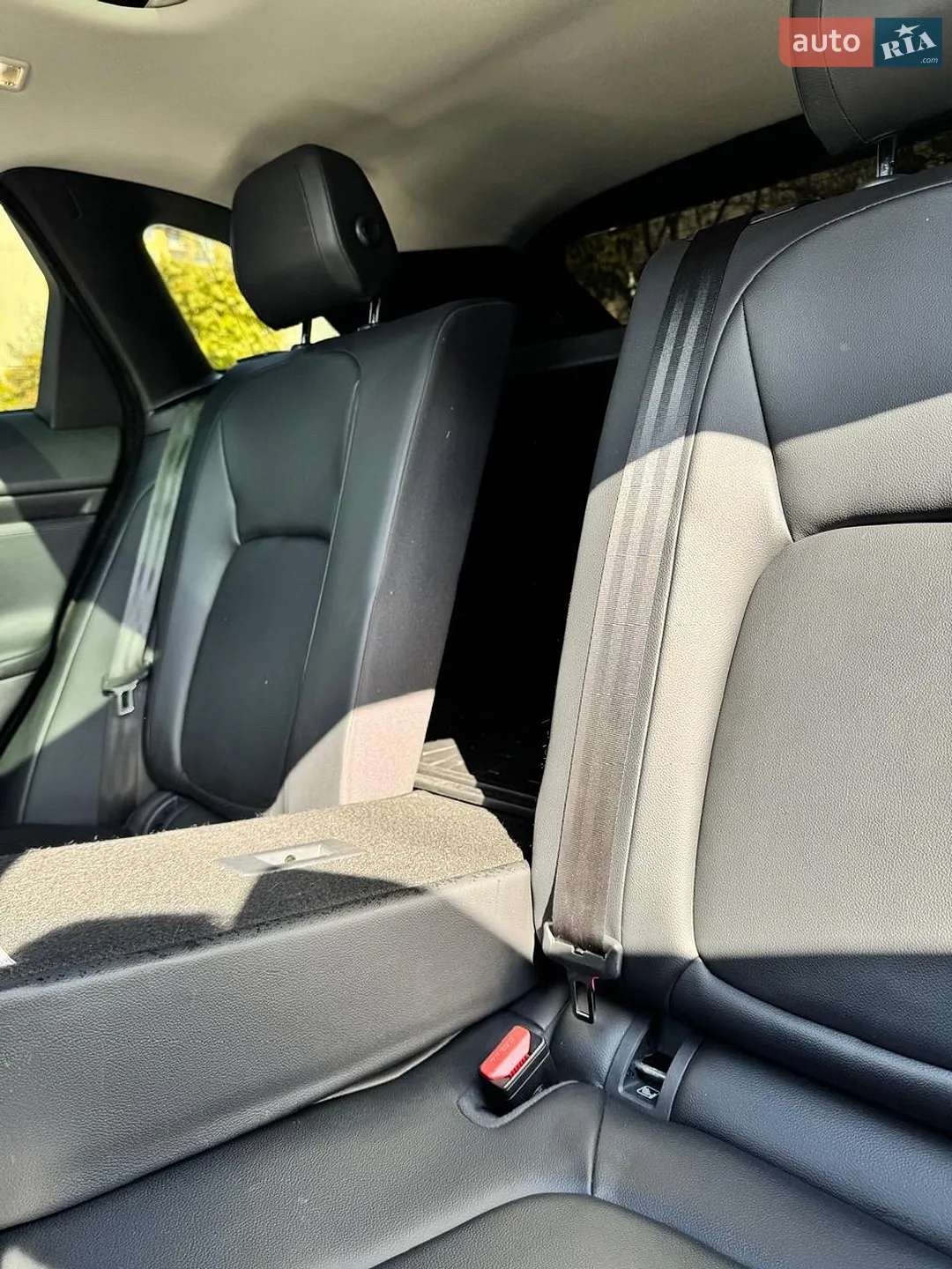 2016 Jaguar F-Pace - мініатюра 54