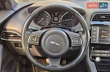 Внедорожник / Кроссовер Jaguar F-Pace 2016 в Киеве