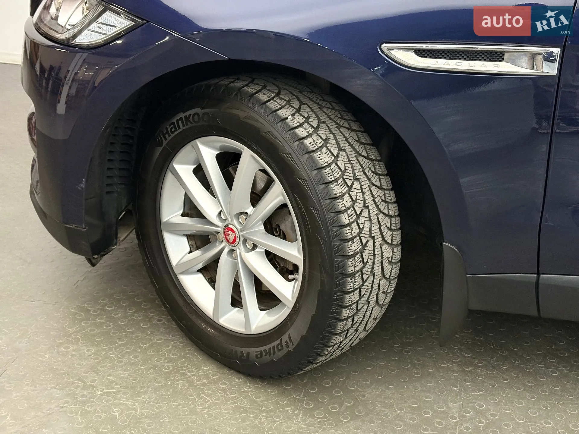 2017 Jaguar F-Pace - мініатюра 10