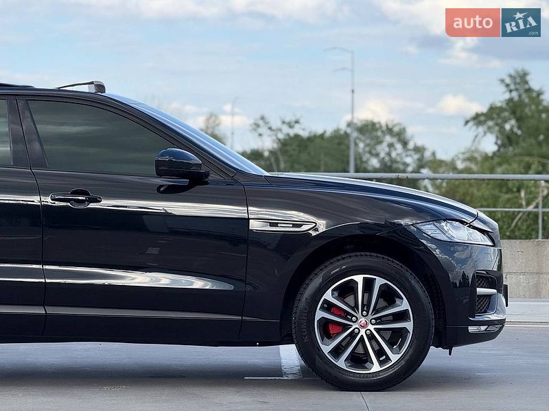 Внедорожник / Кроссовер Jaguar F-Pace 2017 в Киеве
