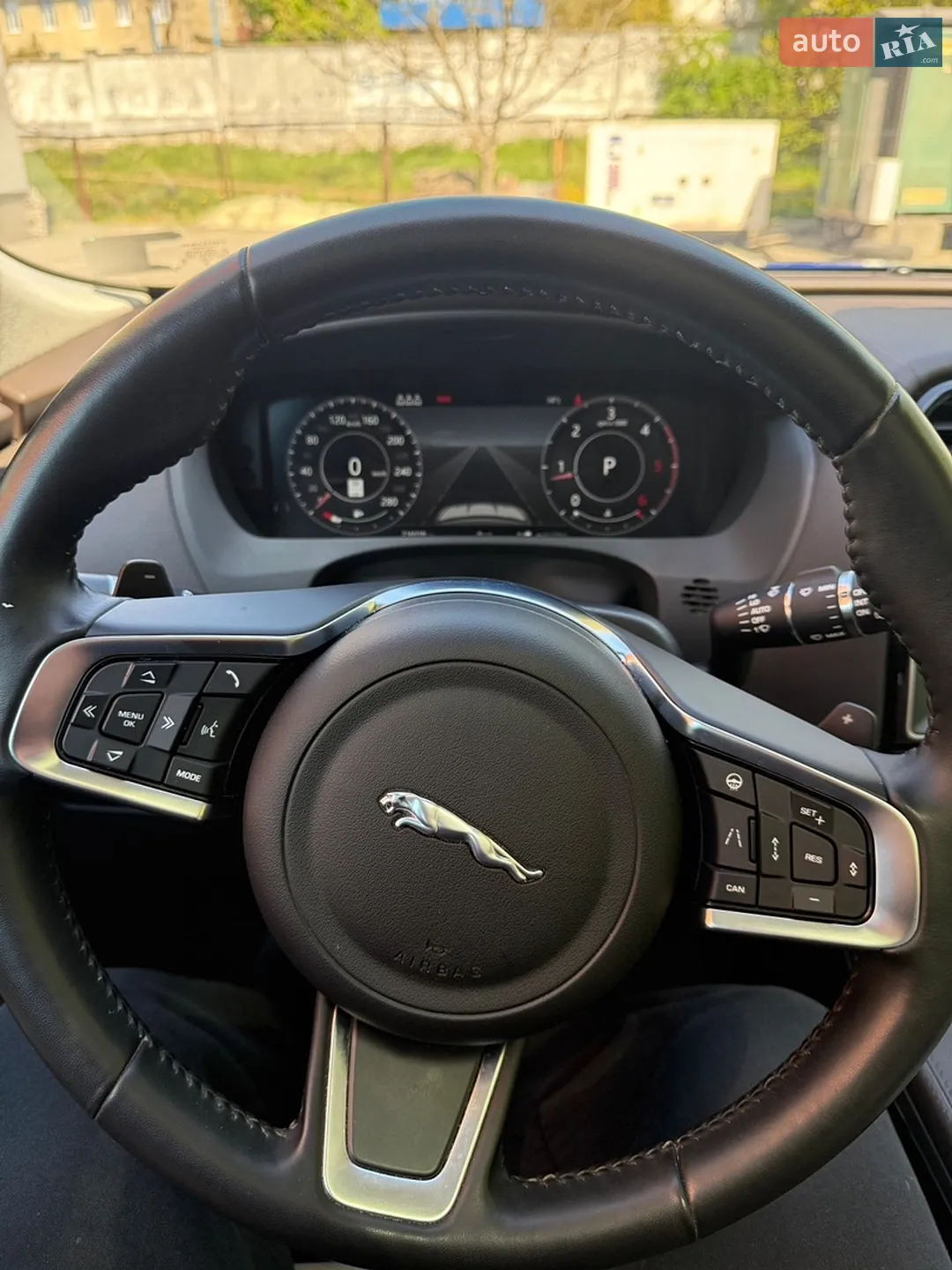 2019 Jaguar F-Pace - мініатюра 27