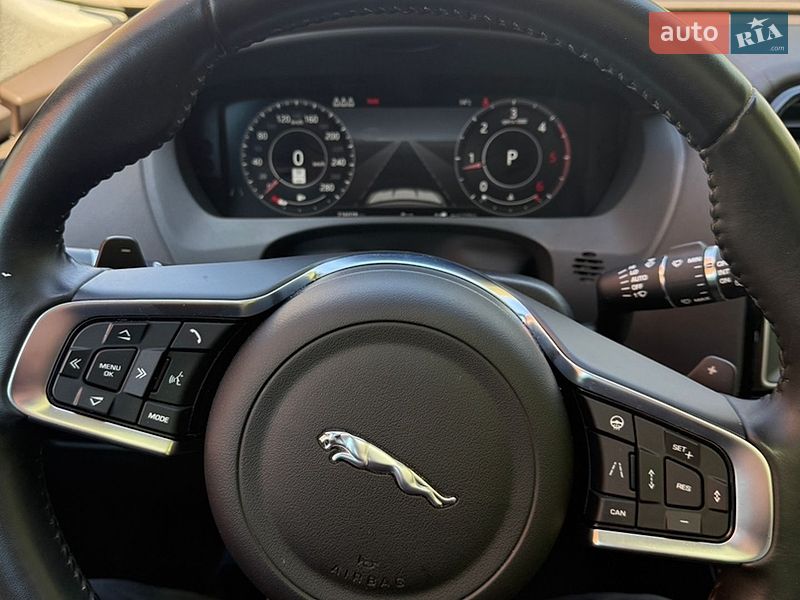 Позашляховик / Кросовер Jaguar F-Pace 2019 в Львові