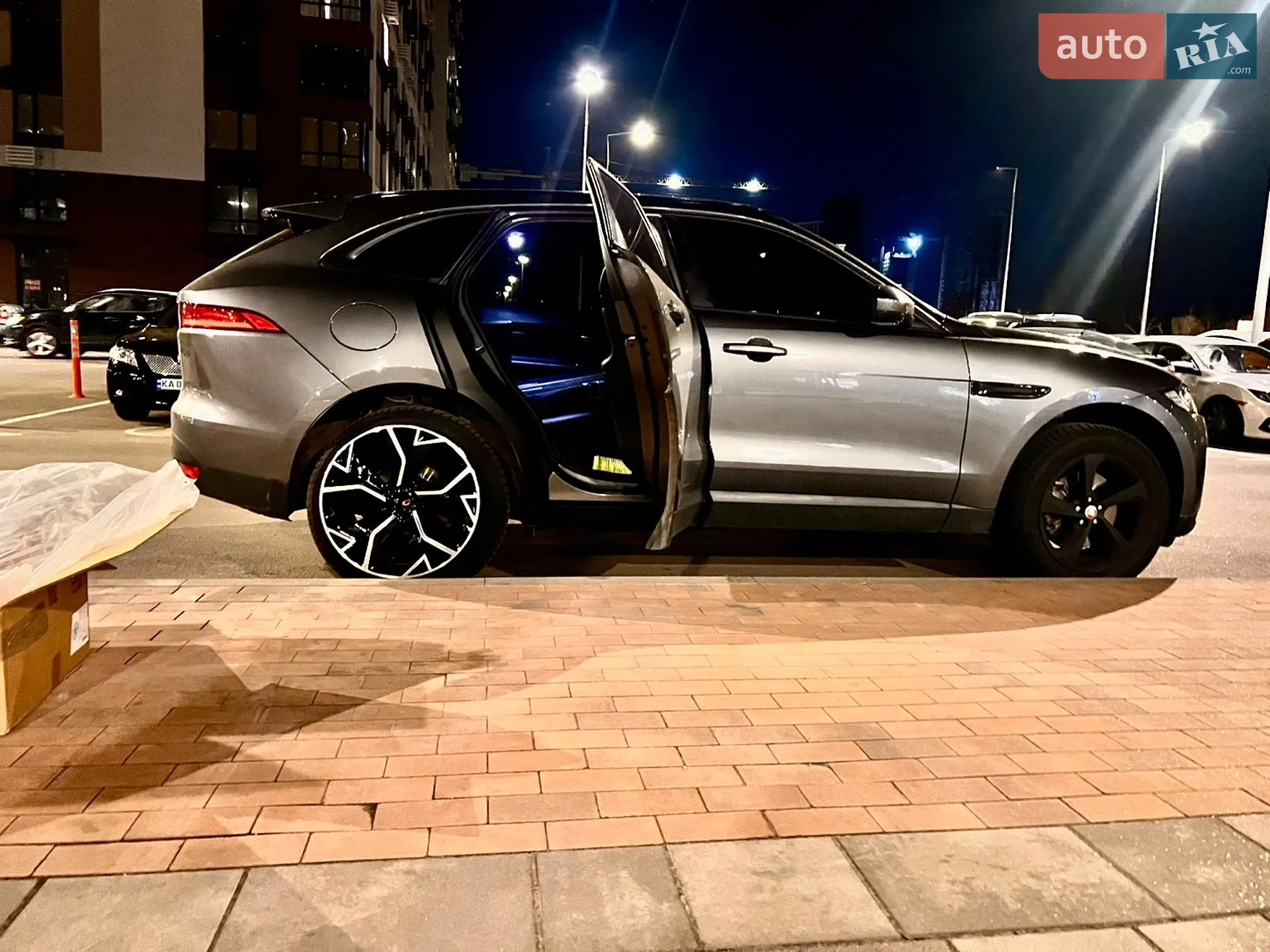 2016 Jaguar F-Pace - мініатюра 5
