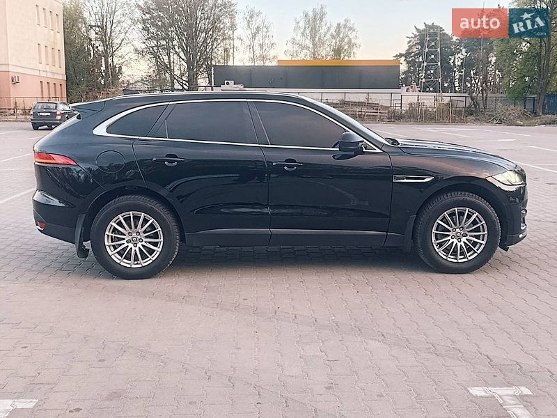 Внедорожник / Кроссовер Jaguar F-Pace 2016 в Чернигове