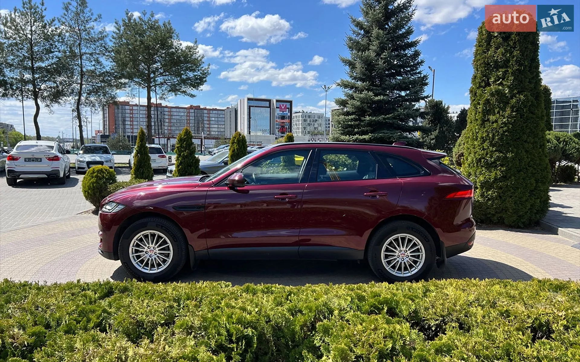 2016 Jaguar F-Pace - мініатюра 5