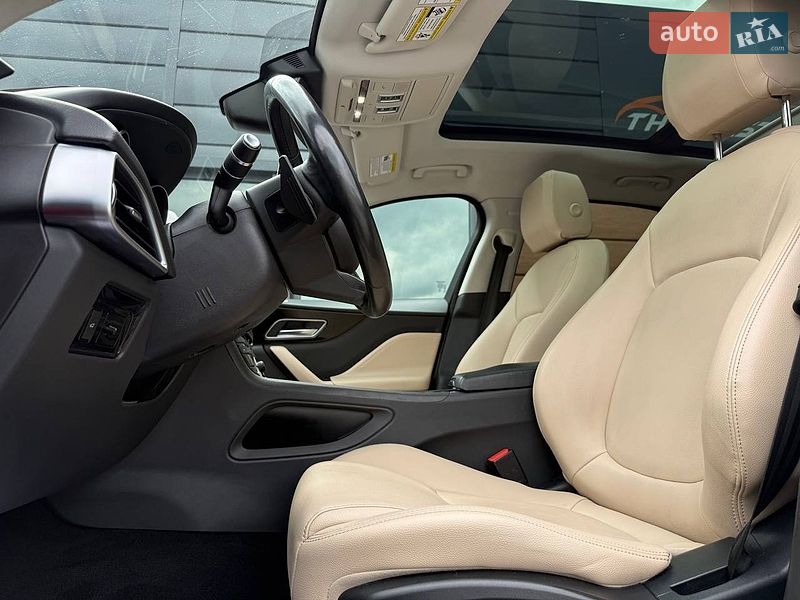 Внедорожник / Кроссовер Jaguar F-Pace 2018 в Ровно