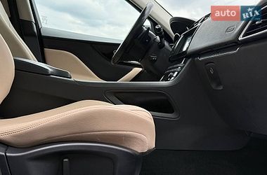 Внедорожник / Кроссовер Jaguar F-Pace 2018 в Ровно