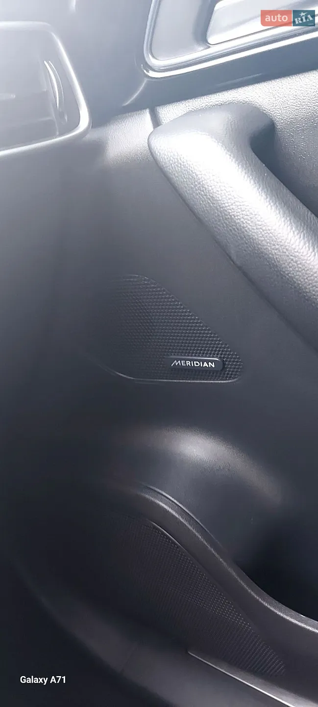 2018 Jaguar F-Pace - мініатюра 22