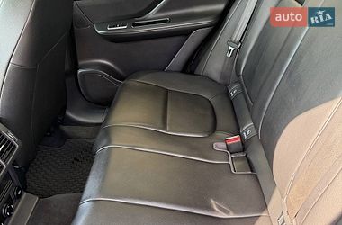 Внедорожник / Кроссовер Jaguar F-Pace 2016 в Кропивницком