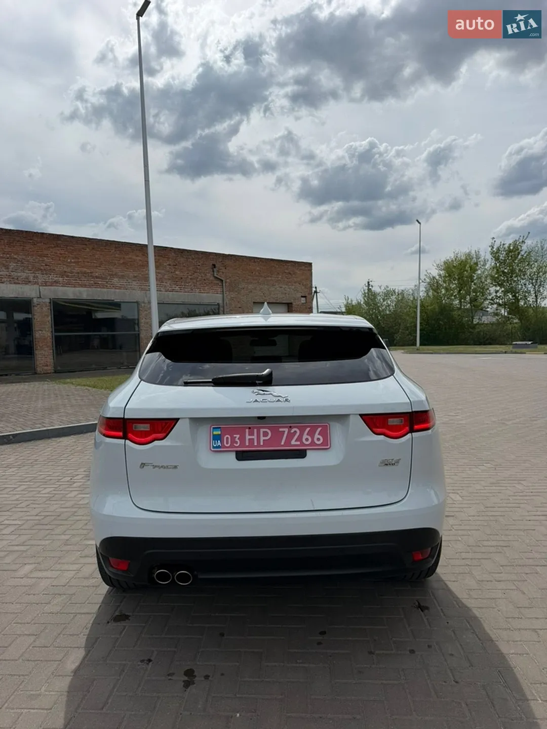 2017 Jaguar F-Pace - мініатюра 7