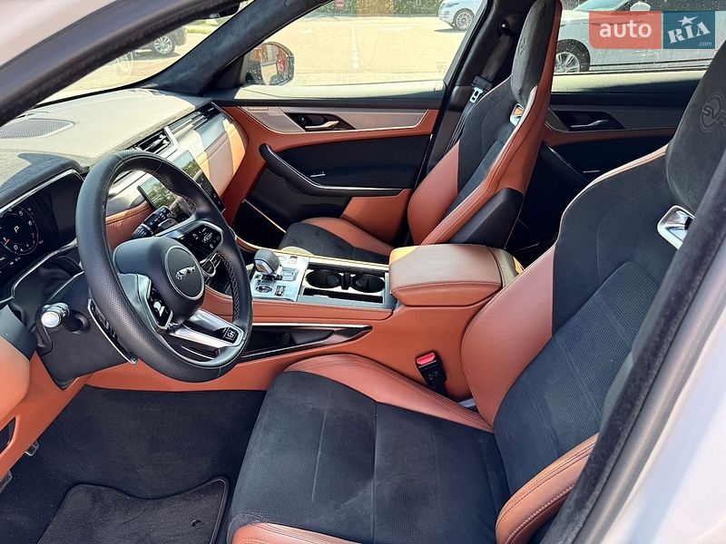 Внедорожник / Кроссовер Jaguar F-Pace 2023 в Одессе