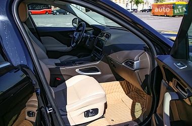 Внедорожник / Кроссовер Jaguar F-Pace 2019 в Харькове